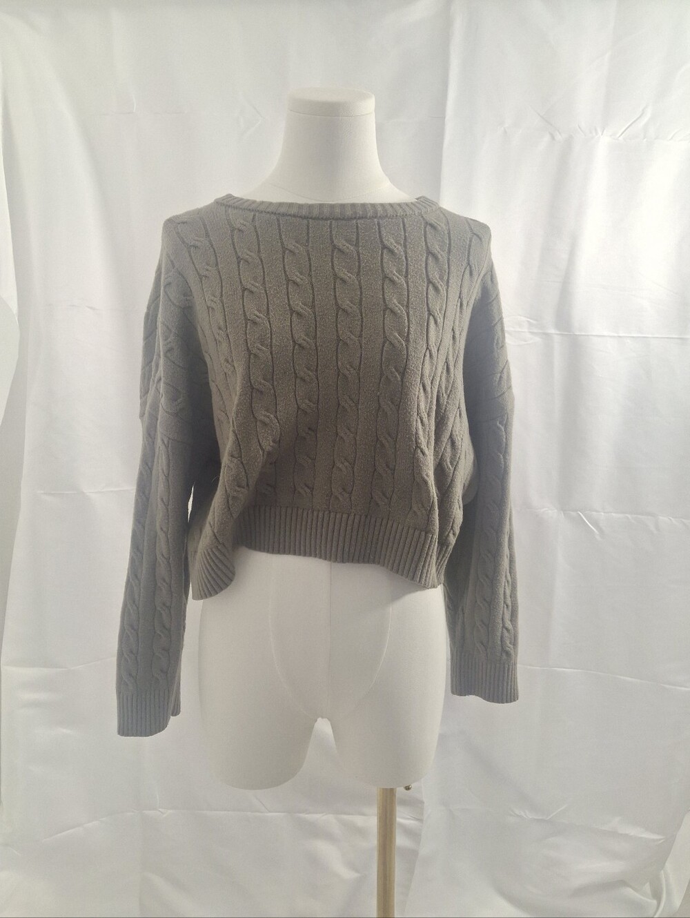 Cable Knit Orange Kiss Cropped Sweater - Grayish Green
